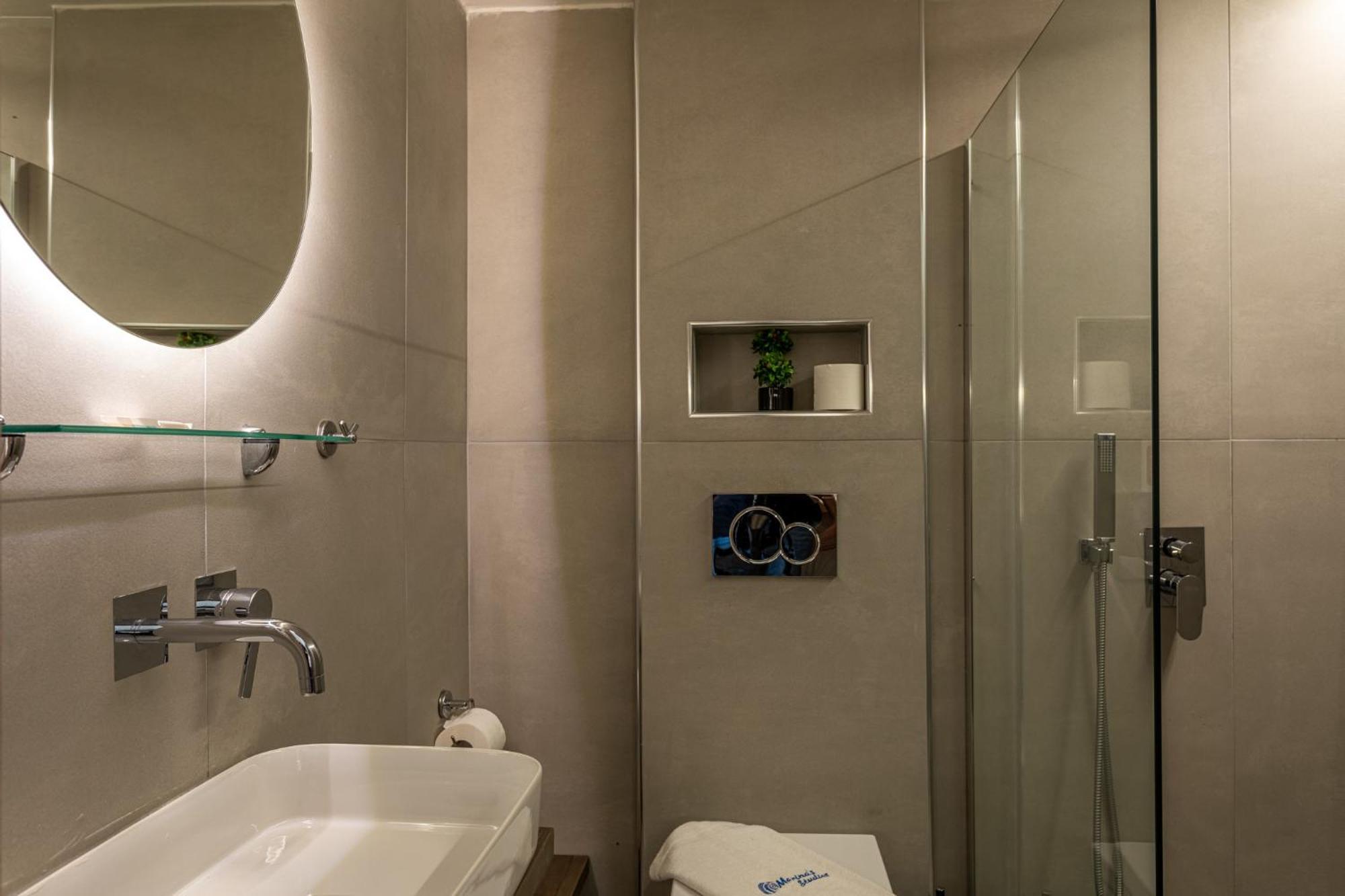 Marina Aparthotel Kardhamili Exteriör bild